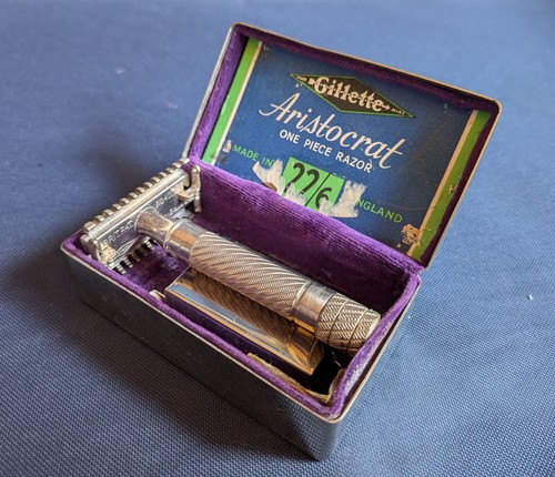 Gillette aristocrat open comb - gillette,