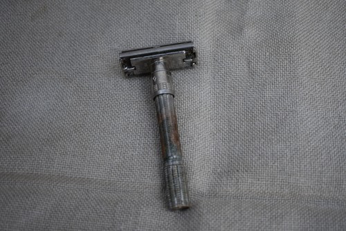 Vintage gillette safety razor