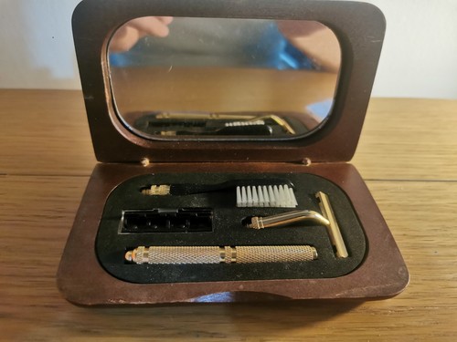 Vintage men travel shaving - vintage, men's