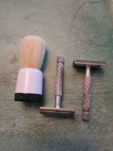 Two vintage gillette tech - two,