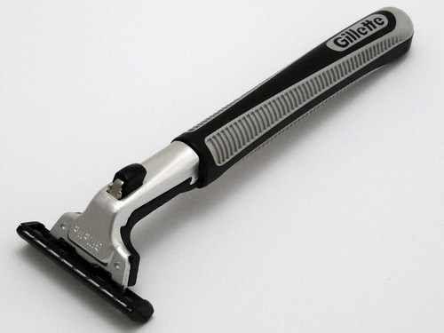 Gillette contour plus razor - contour,