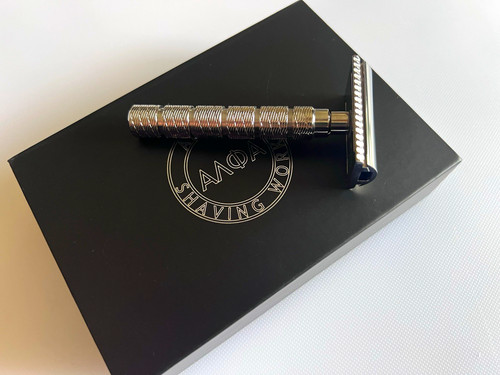 Alpha shaving works outlaw - alpha,